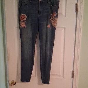 Floral Embroidered Women's Jeans